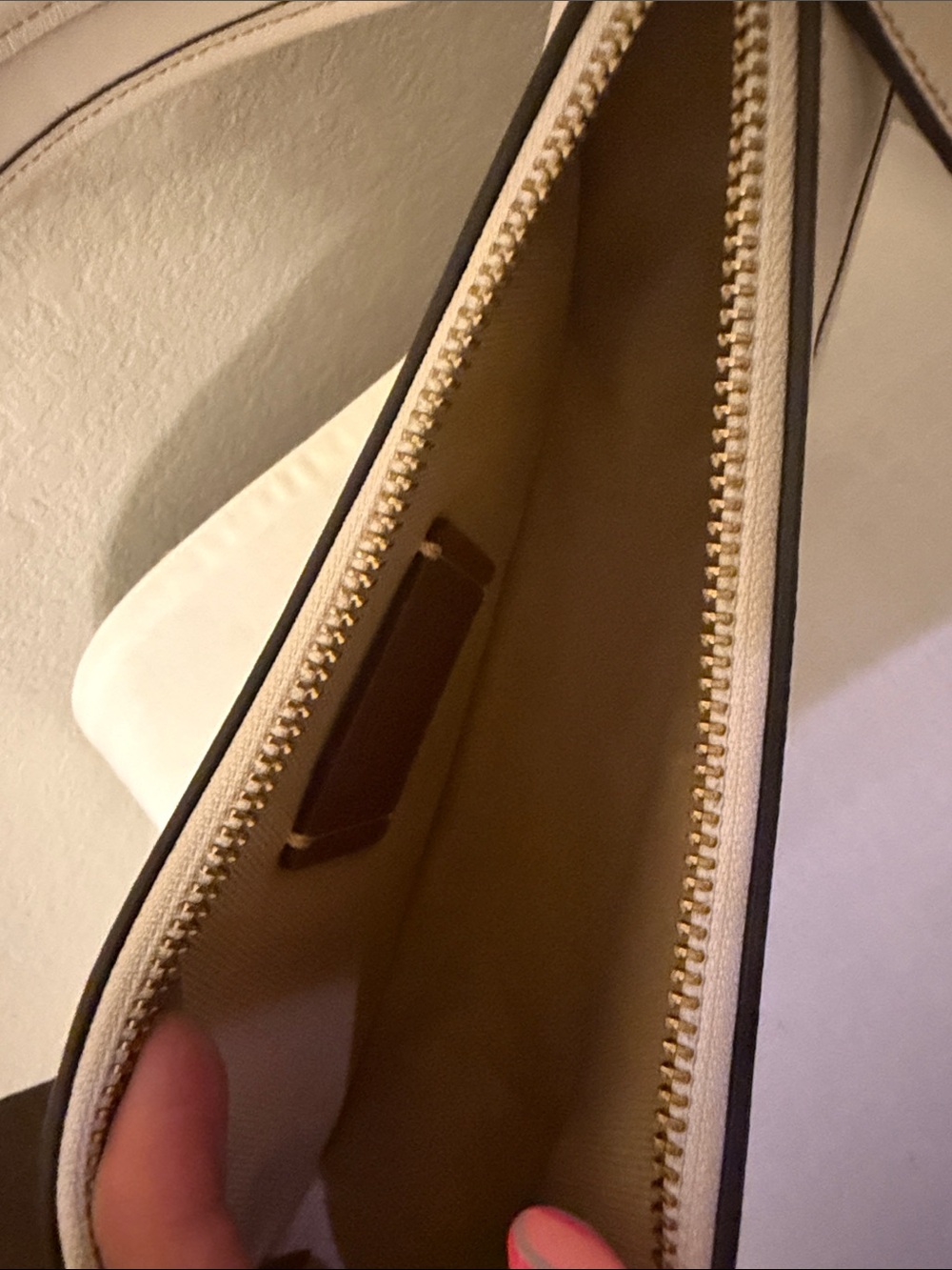 COACH SWINGER BAG brass/chalk Shoulder Bag. - Picture 5 of 10